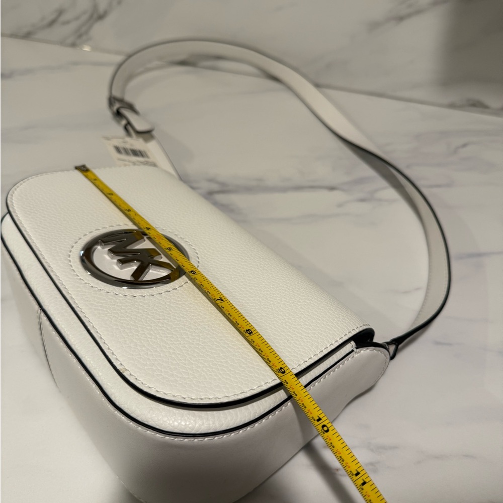 Michael Kors NWT white and silver bag - Picture 11 of 12